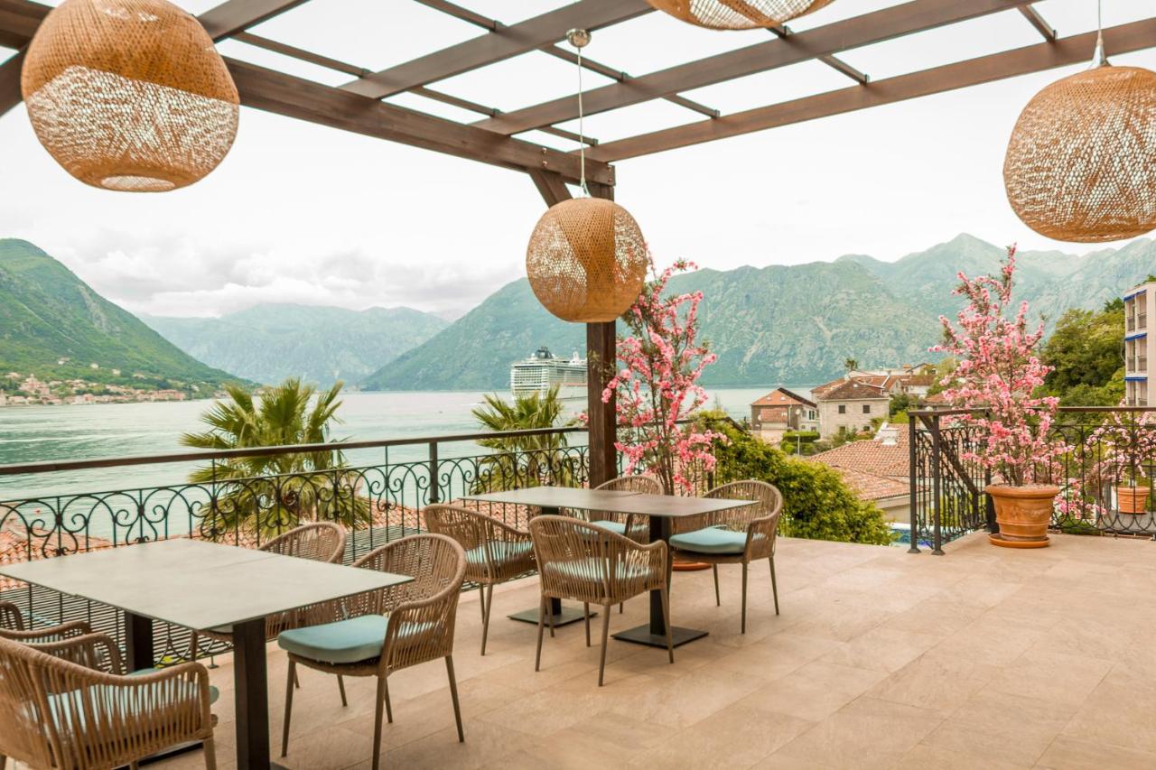 Huma Kotor Bay Hotel And Villas Экстерьер фото The Terrace at the Hotel