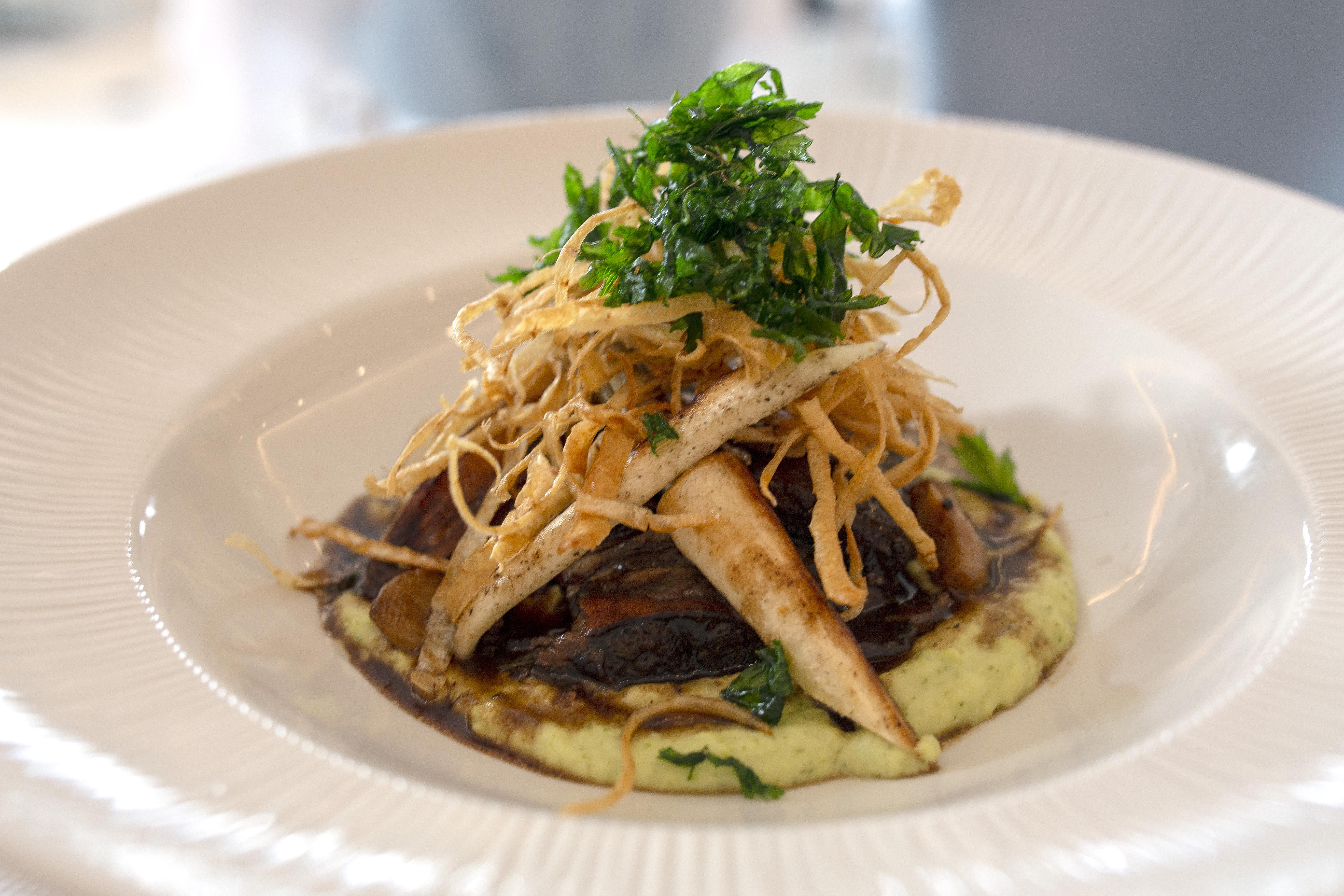 Huma Kotor Bay Hotel And Villas Экстерьер фото A dish of chicken and parsnip