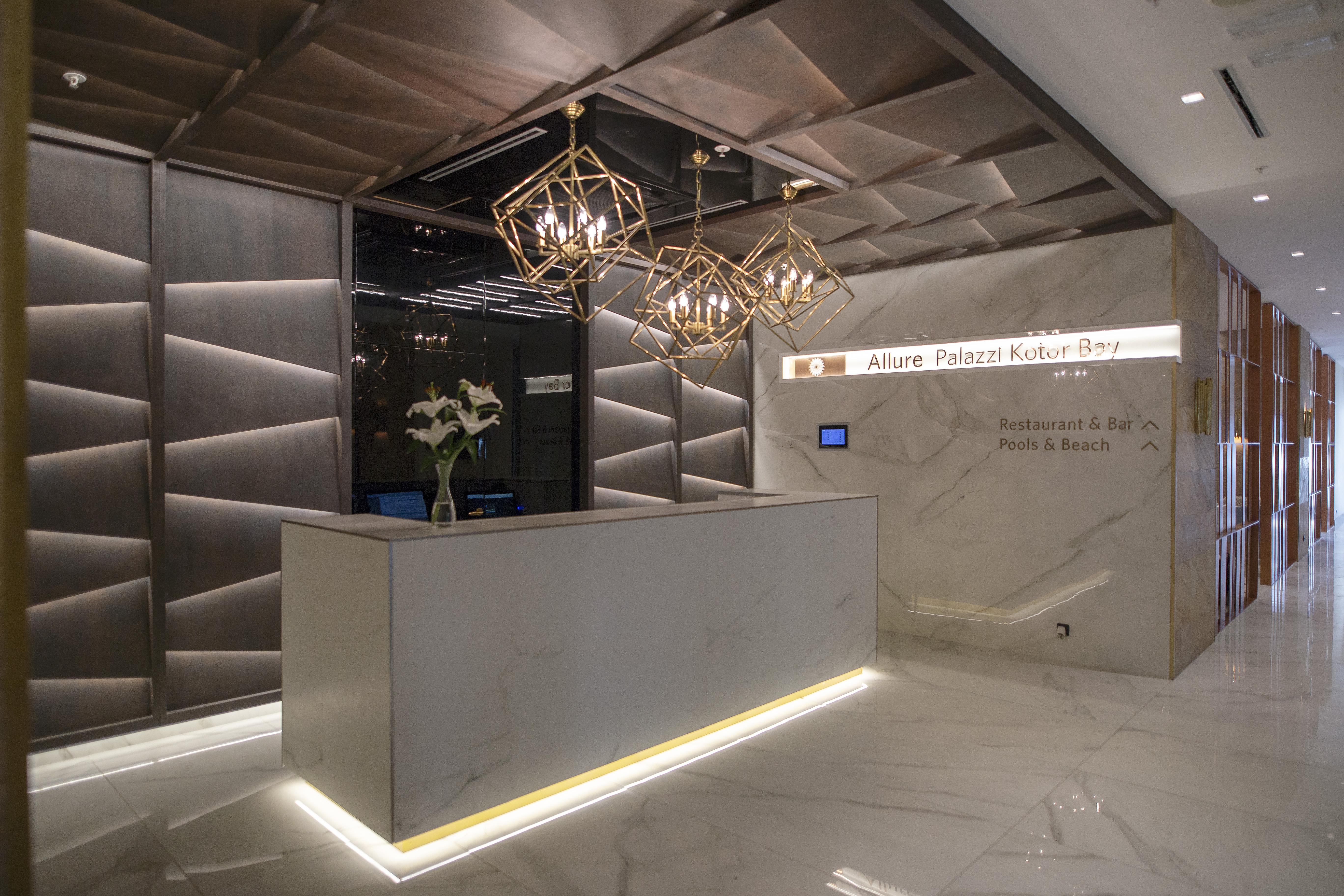 Huma Kotor Bay Hotel And Villas Экстерьер фото Reception